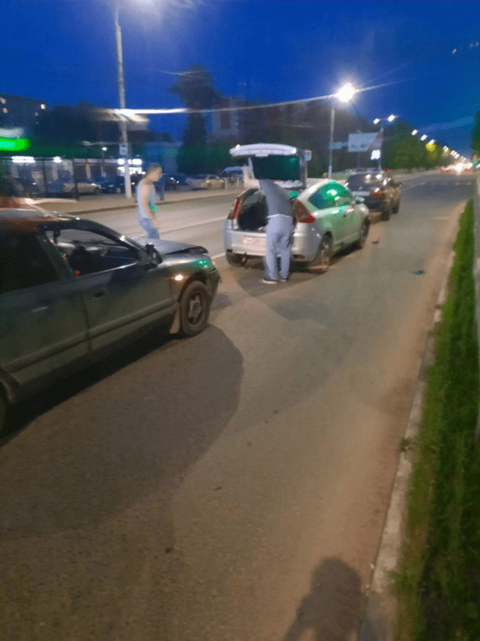 Жителей Твери просят помочь разобраться в обстоятельствах ДТП