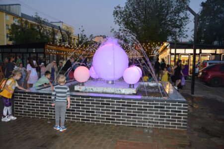 В Твери появился еще один светящийся фонтан