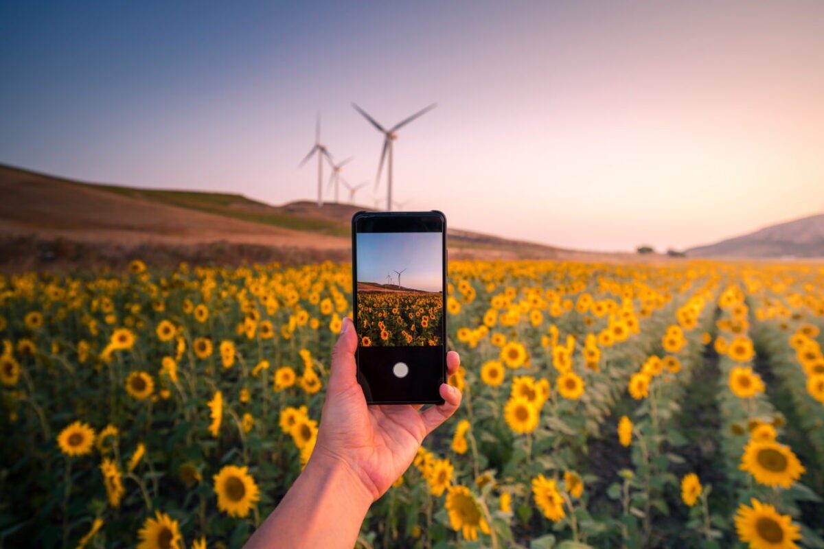 Россияне активнее стали посещать зарубежные страны для летнего отдыха