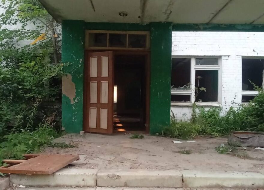 В Тверской области мальчик едва не лишился руки в заброшенной школе В Тверской области мальчик едва не лишился руки в заброшенной школе