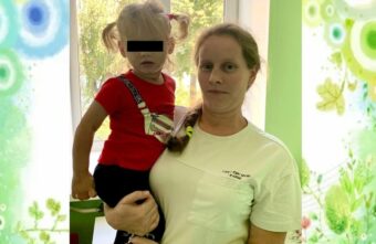 В Твери успешно выздоровела девочка, получившая ожоги марганцовкой В Твери успешно выздоровела девочка, получившая ожоги марганцовкой