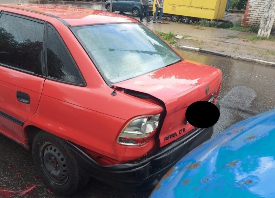 Водитель ГАЗа "догнал" Opel в Твери, есть пострадавший