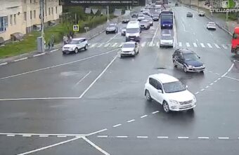 "Умный светофор" в Твери показал свою продуктивность во время ДТП