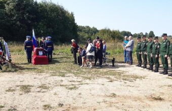 С воинскими почестями в Тверской области похоронили стрелка Александра Воронцова С воинскими почестями в Тверской области похоронили стрелка Александра Воронцова