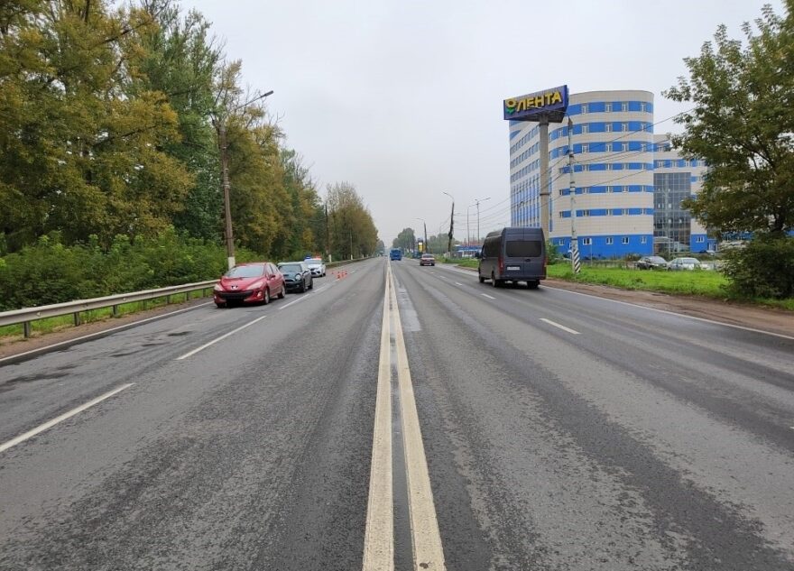 Спешащий водитель "Форда" пострадал в столкновении с "Фольксвагеном" в Тверской области