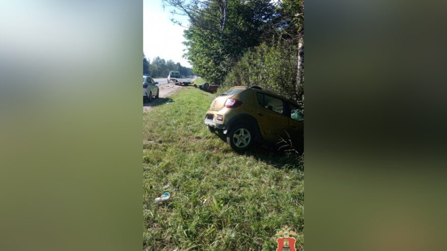 Семь человек пострадали в ДТП с участием трёх автомобилей в Тверской области Семь человек пострадали в ДТП с участием трёх автомобилей в Тверской области