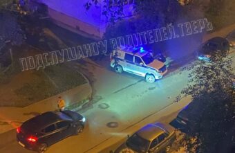 В Твери группа подростков развлеклась за счет чужих автомобилей