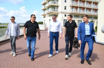 Игорь Руденя и Максим Решетников осмотрели строящиеся и действующие туристические объекты в «Завидово»