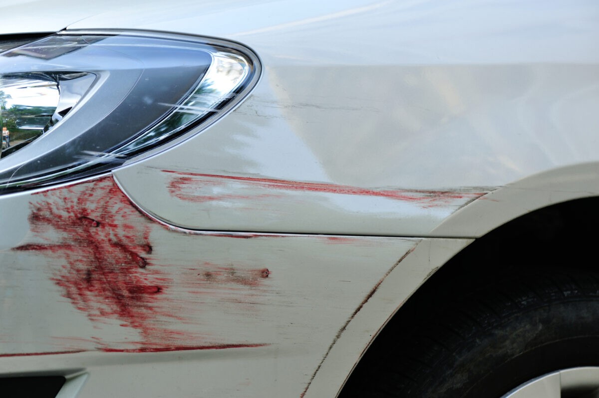 Житель Тверской области обиделся на весёлую компанию и разбил машину