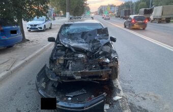 Два человека пострадали в столкновении "Форда" и "Тойоты" в Твери Два человека пострадали в столкновении "Форда" и "Тойоты" в Твери