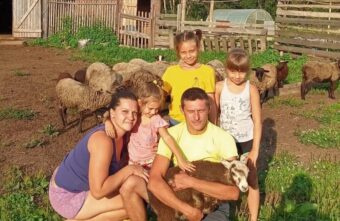 22 семьи Тверской области борются за победу в конкурсе «Лучшее семейное подворье»