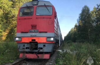 На станции в Тверской области загорелся тепловоз