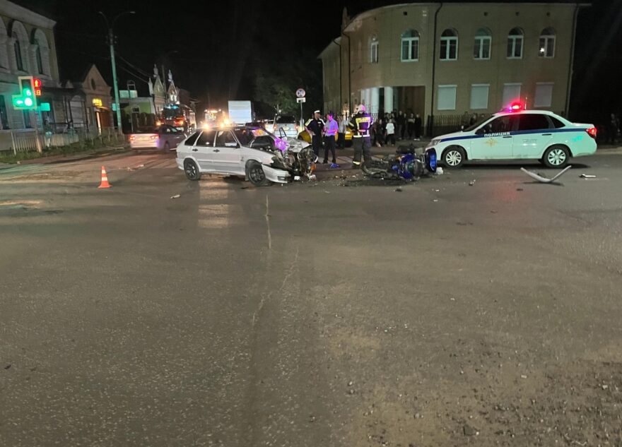 ВАЗ и Honda не поделили перекрёсток в Тверской области