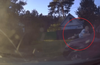 Поссорившегося с «обочечником» под Тверью водителя госпитализировали