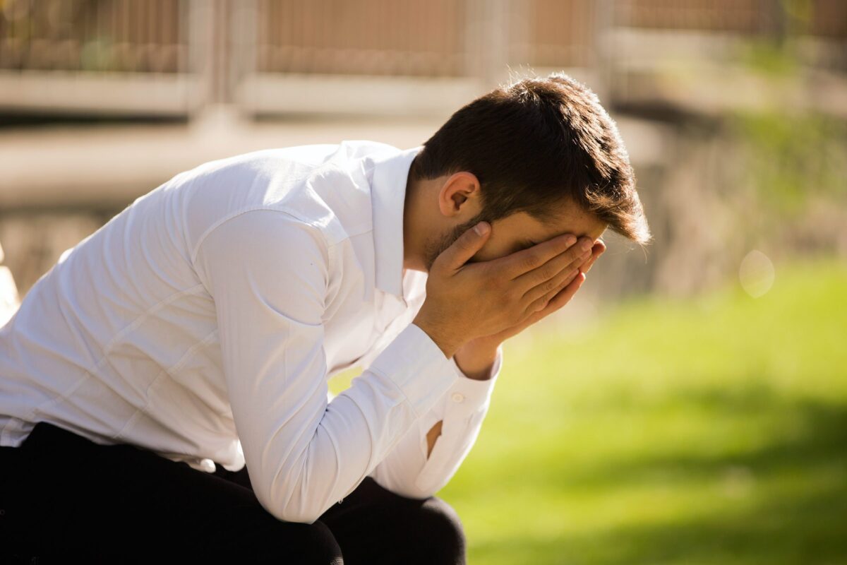 Житель Твери остался без денег и бульдога