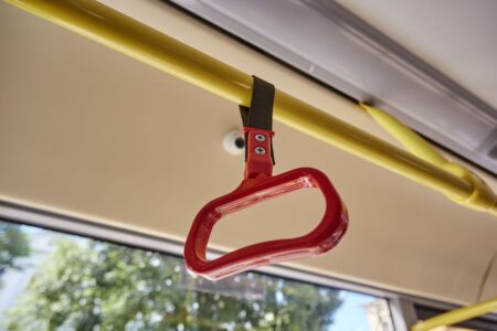 Из-за дорожных работ меняется схема движения автобусов под Тверью Из-за дорожных работ меняется схема движения автобусов под Тверью