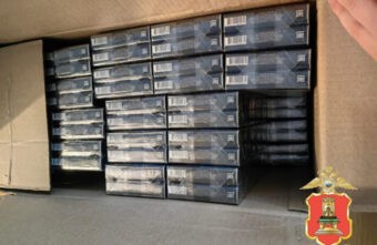 Тверитянин хранил дома почти 19 тысяч поддельных пачек сигарет Тверитянин хранил дома почти 19 тысяч поддельных пачек сигарет