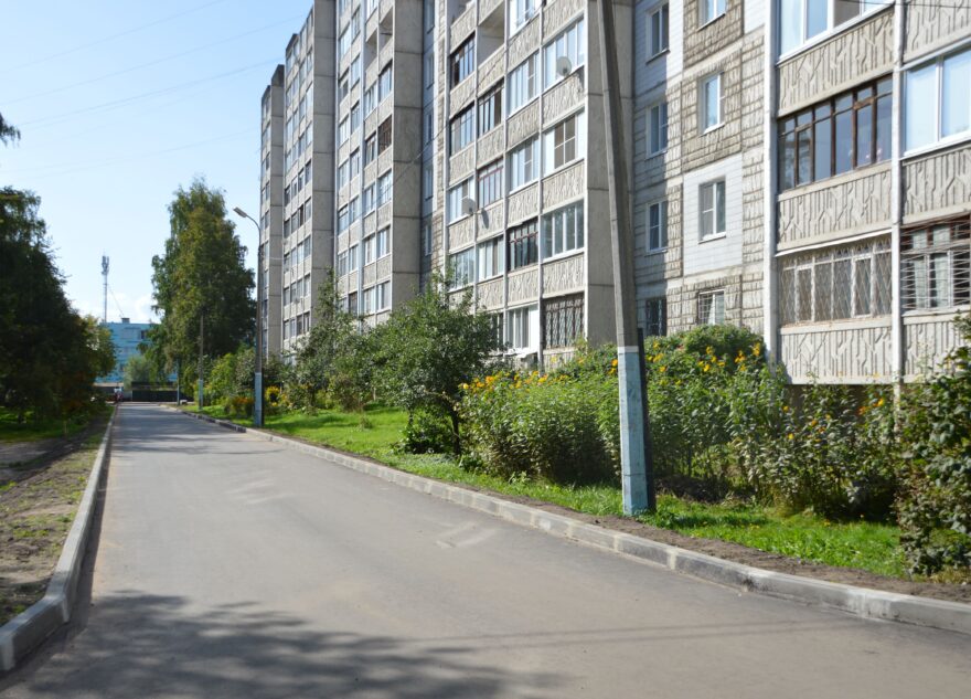 Жители Твери радуются новому двору