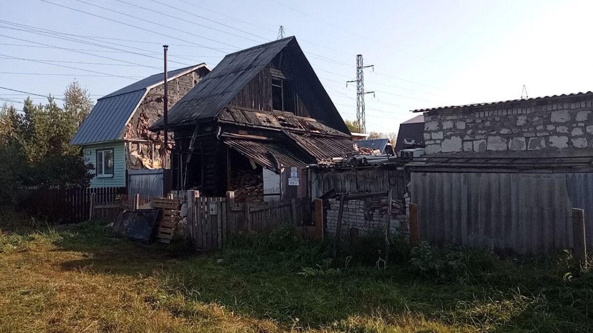 Сильный пожар произошел в жилом доме в Твери | ТОП Тверь новости