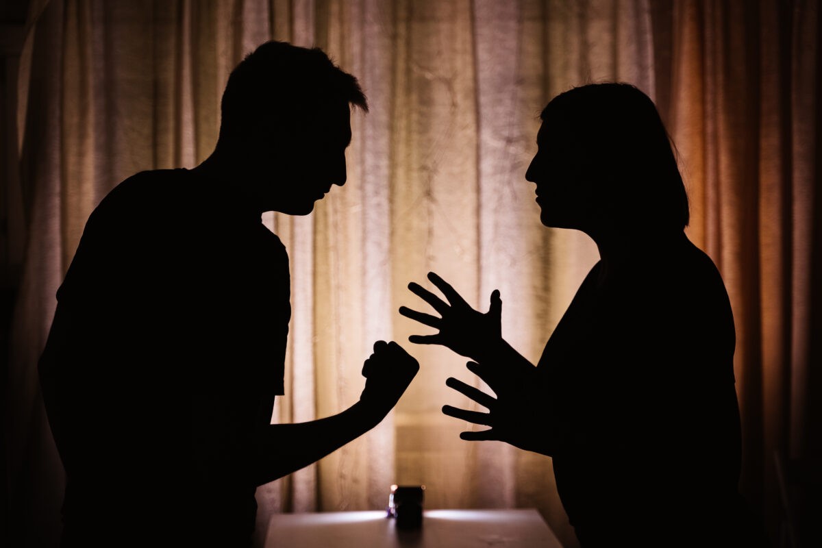 Жителя Тверской области осудят за пьяную угрозу спустя месяц после освобождения