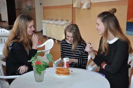 В Роспотребнадзоре составили список важных для школьников продуктов В Роспотребнадзоре составили список важных для школьников продуктов