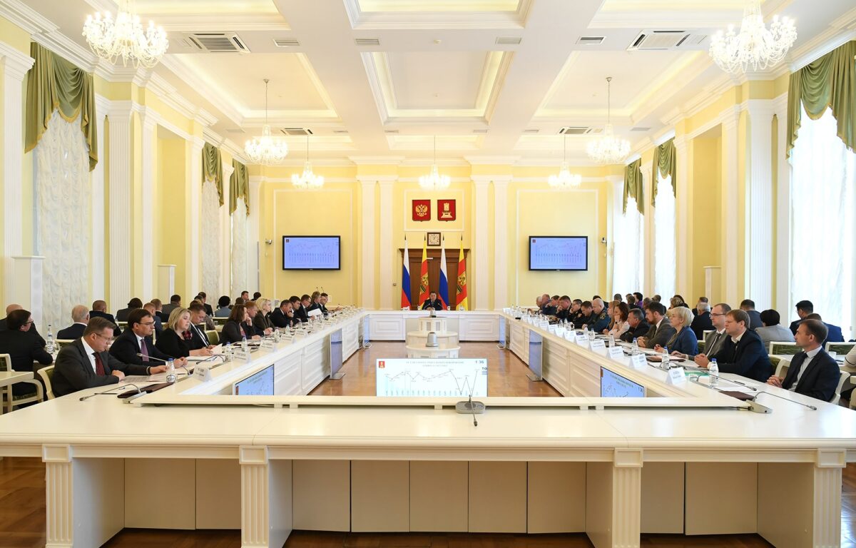 Губернатор Игорь Руденя поставил задачи по развитию системы социальной поддержки жителей Тверской области
