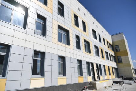 Губернатор Игорь Руденя проинспектировал строительство новых школ в Твери Губернатор Игорь Руденя проинспектировал строительство новых школ в Твери