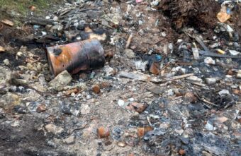 Владельца фермы в Тверской области заставили убрать мусорную свалку Владельца фермы в Тверской области заставили убрать мусорную свалку