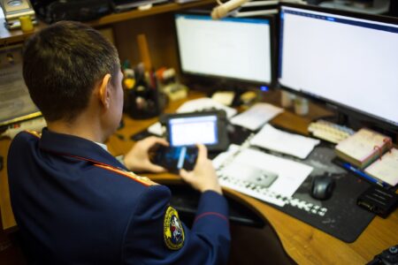 43-летнего тверитянина арестовали за развращение малолетней девочки