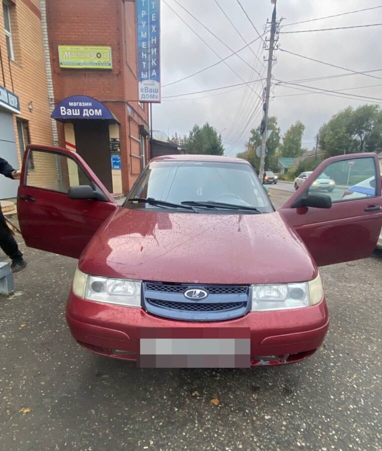 В Твери 62 водителей наказали за слишком темные стекла