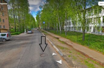 Тверитяне заметили у школы опасный люк Тверитяне заметили у школы опасный люк