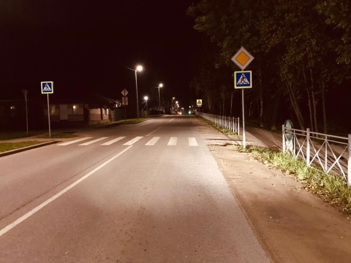 В Тверской области иномарка сбила 15-летнего пешехода на тротуаре