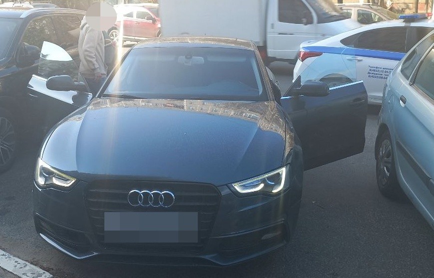 В Твери 62 водителей наказали за слишком темные стекла