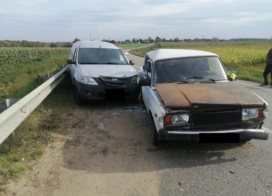 Неудачный обгон привёл к ДТП с пострадавшим под Тверью