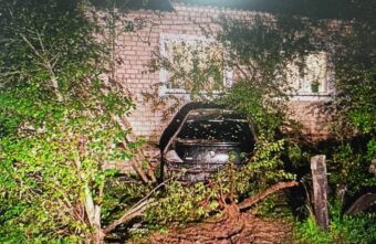 Пьяный водитель "протаранил" дом в Тверской области, есть пострадавшие