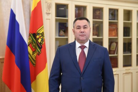 Губернатор Игорь Руденя поздравил жителей Тверской области с Днём знаний