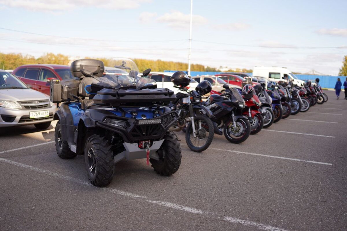 В Тверской области прошёл хоккейный матч в поддержку участников спецоперации