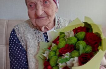 Ветерану Великой Отечественной войны Елизавете Гончаровой исполнилось 101 год