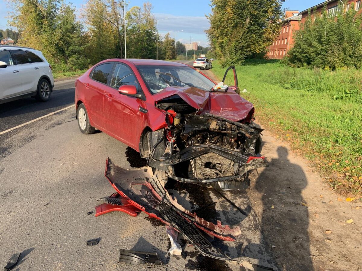 7-летняя девочка пострадала в столкновении Kia и Audi в Тверской области
