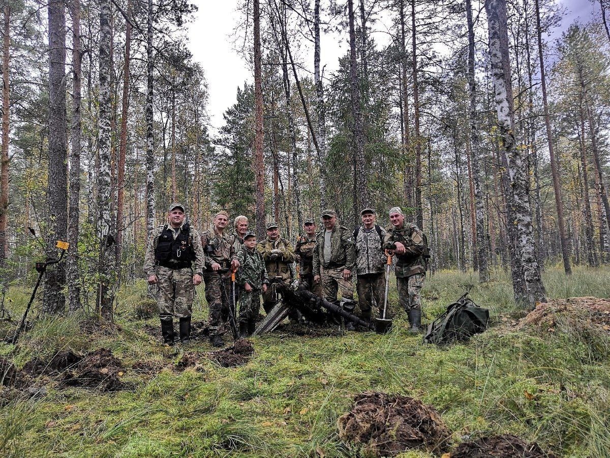 В Тверской области поисковики нашли упавший самолет