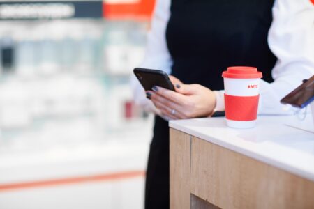 МТС начала принимать предзаказы на все новинки от Apple МТС начала принимать предзаказы на все новинки от Apple