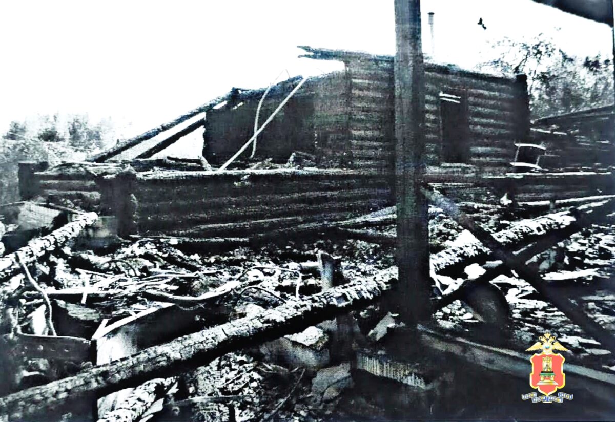 В Тверской области 42-летний мужчина поджог дом в деревне