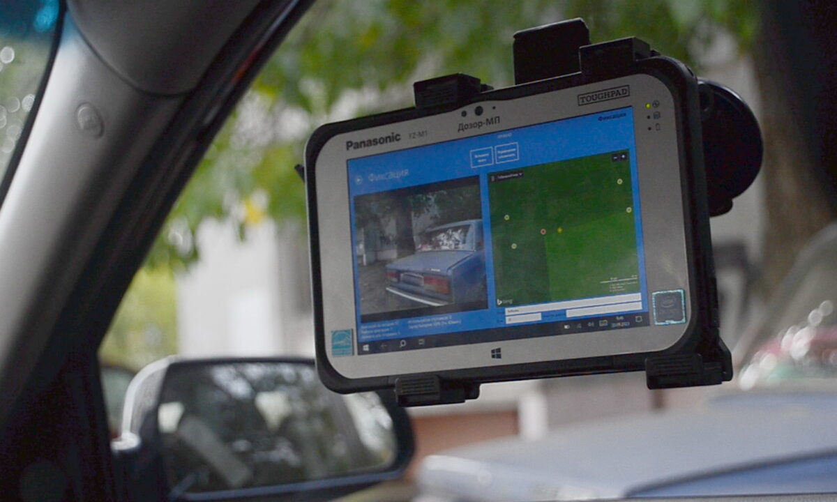 В Твери оштрафовали еще 64 нарушителя правил парковки