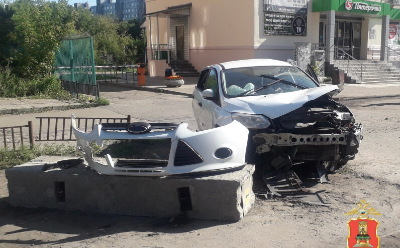 В Твери будут судить 22-летнего виновника смертельного ДТП В Твери будут судить 22-летнего виновника смертельного ДТП