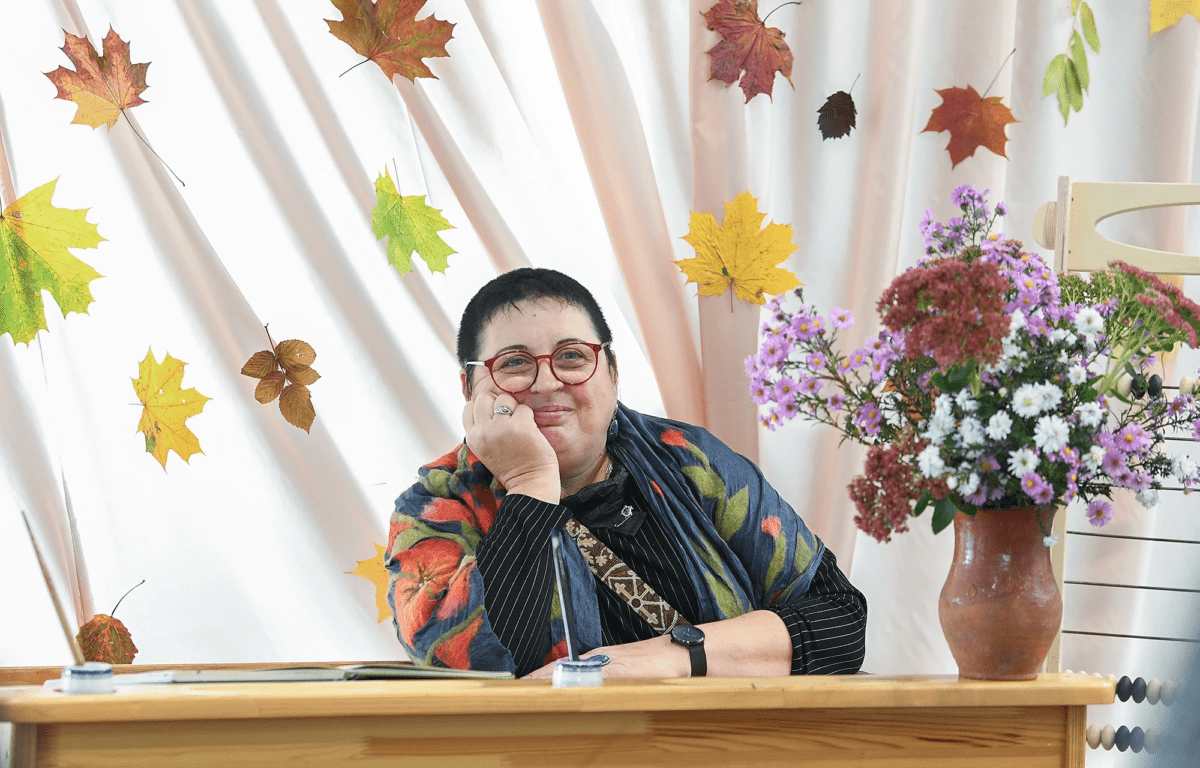 В День учителя лучшие педагоги Тверской области получили награды из рук Игоря Рудени