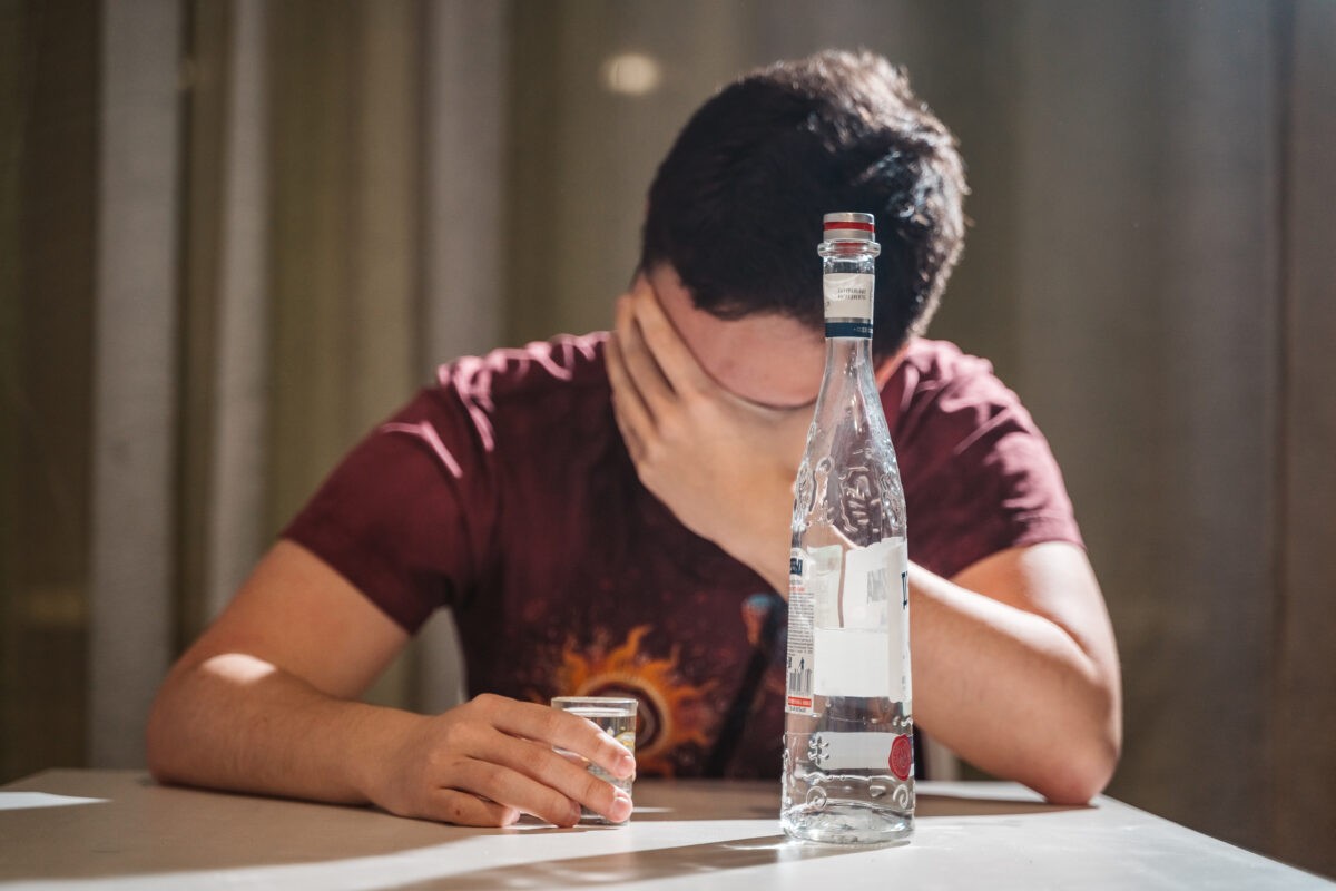 В Тверской области мужчина похитил шоколад ради алкоголя