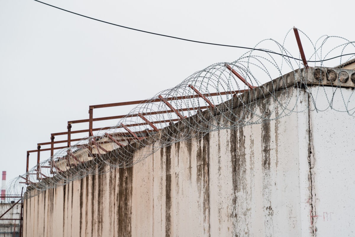 В Тверской области поймали сбежавшего из тюрьмы убийцу