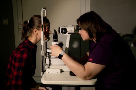 Жительнице Тверской области вернули зрение после уникальной операции