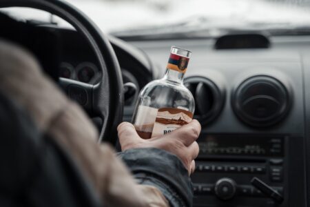 В Тверской области пьяного водителя лишили прав и автомобиля В Тверской области пьяного водителя лишили прав и автомобиля
