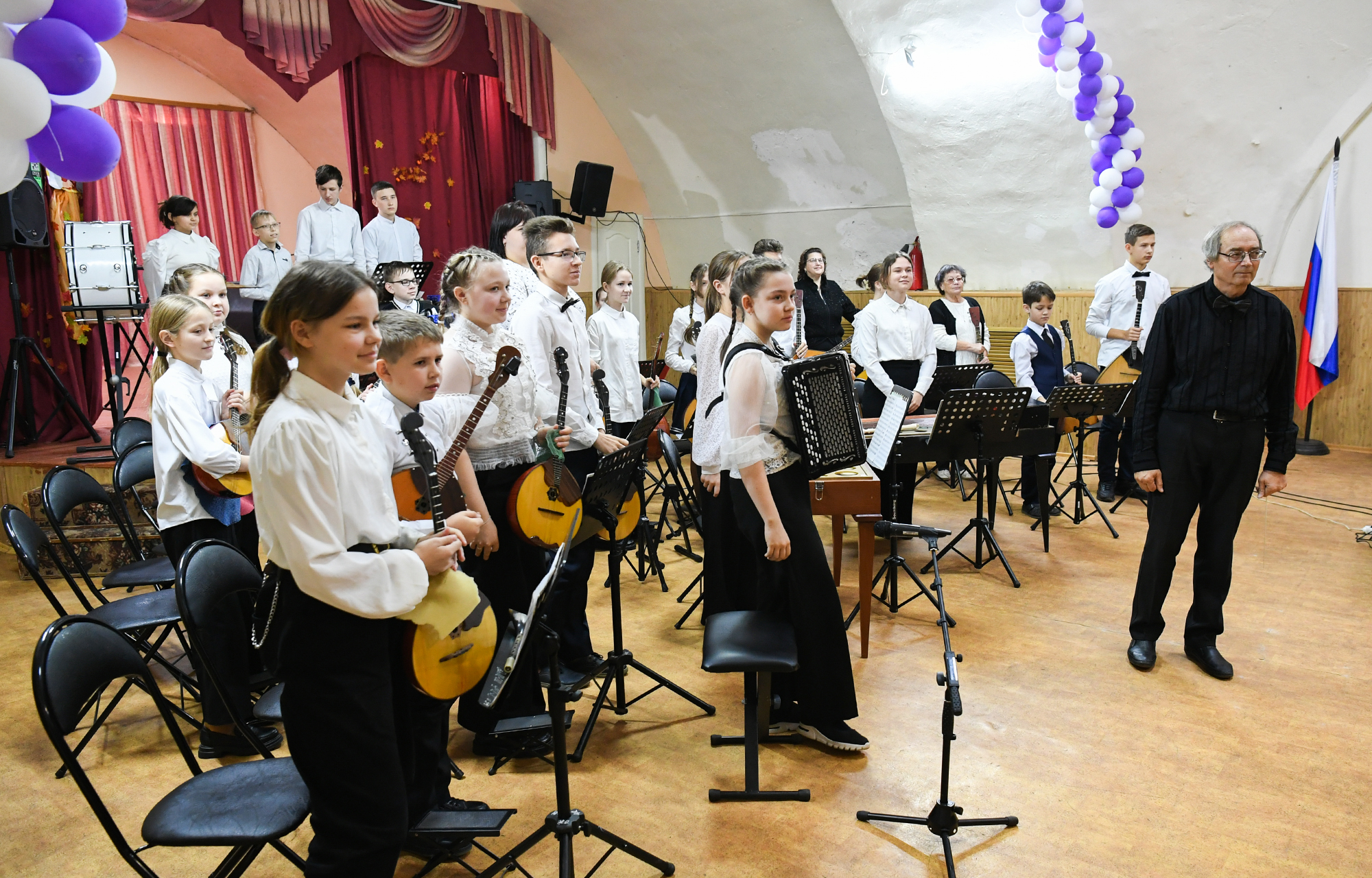 Для Бежецкой средней школы №3 закупят новые музыкальные инструменты